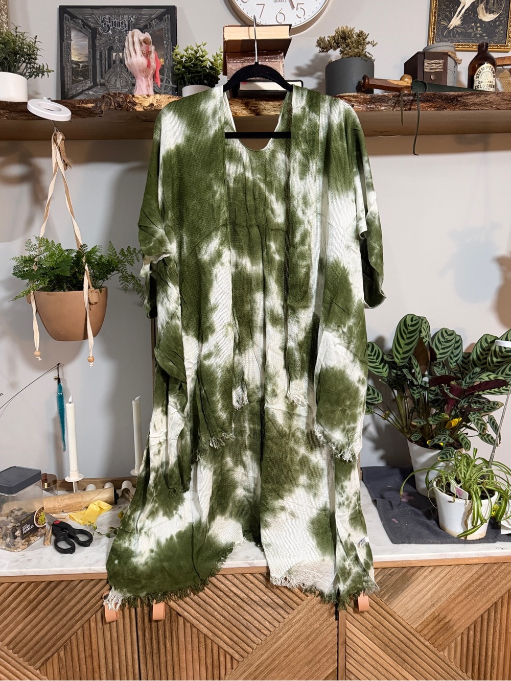 NWOT One-Size Green & White Tie-Dye Duster Kimono